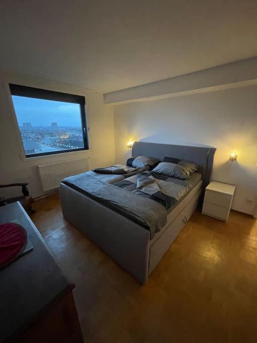 Kaiserloft Zentral Nahe Messe Düsseldorf Kültér fotó